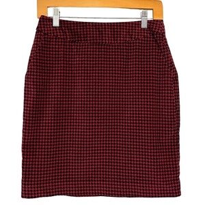 L.L. Bean Favorite Fit Velvet Pink & Black Houndstooth Skirt Size 6 Petite